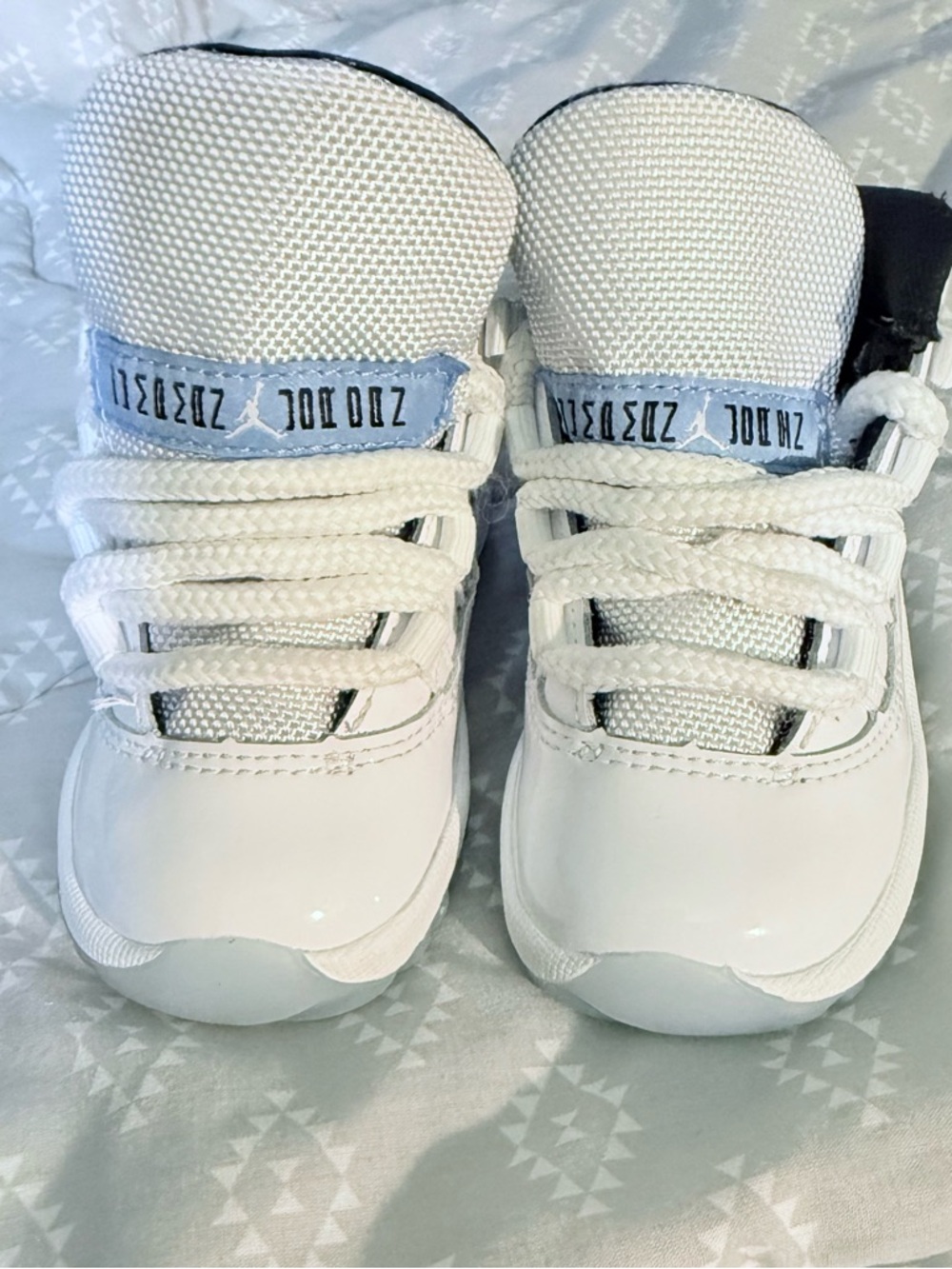 Toddler LIKE NEW AIR JORDAN SNEAKERS